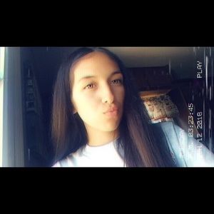 Meet your Posher, Leah